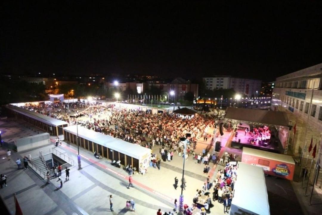 G&ouml;&ccedil;men Konutları&rsquo;nda Ramazan Birlikteliği