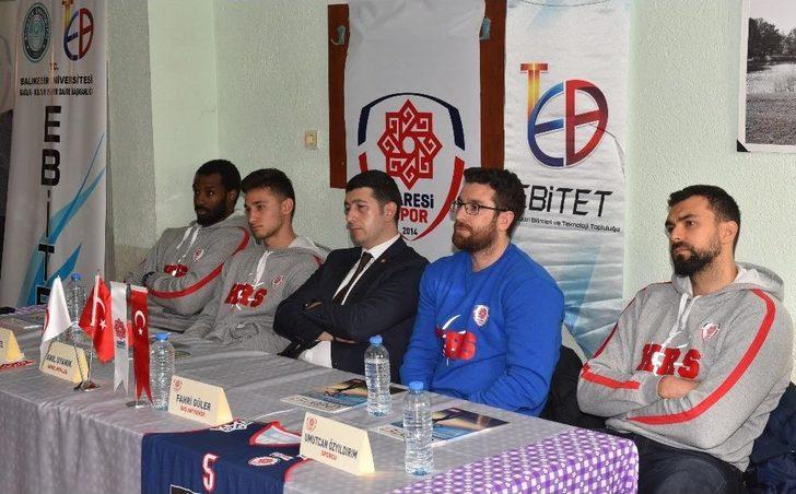 Köyde Karesispor Rüzgarı Esti G3