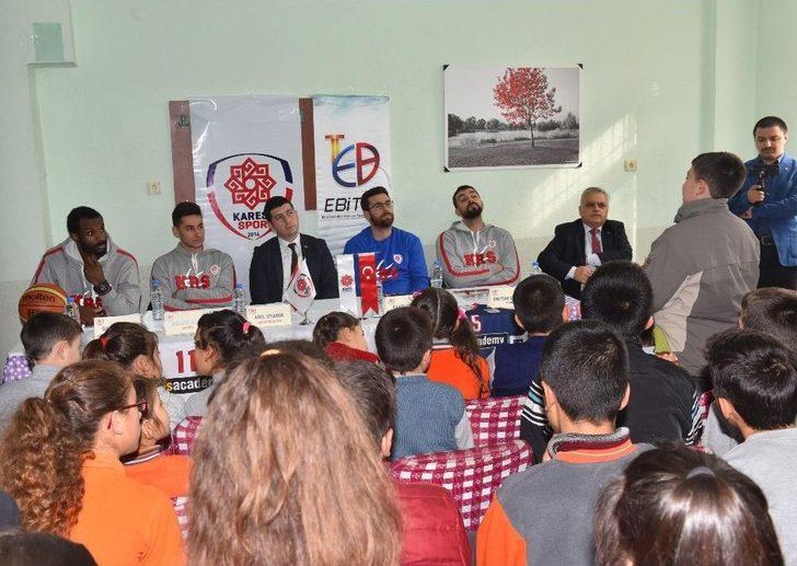 Köyde Karesispor Rüzgarı Esti G5