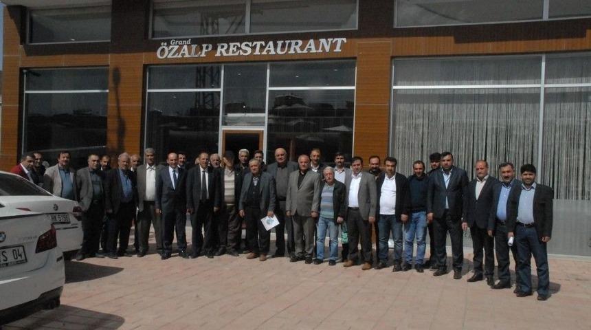 &Ouml;zalp Esnafından Kandaşoğlu&rsquo;na B&uuml;y&uuml;k Destek