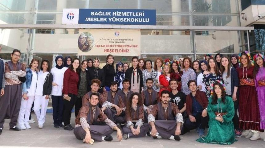 Huzurevi Sakinleri İ&ccedil;in Kermes D&uuml;zenlendi