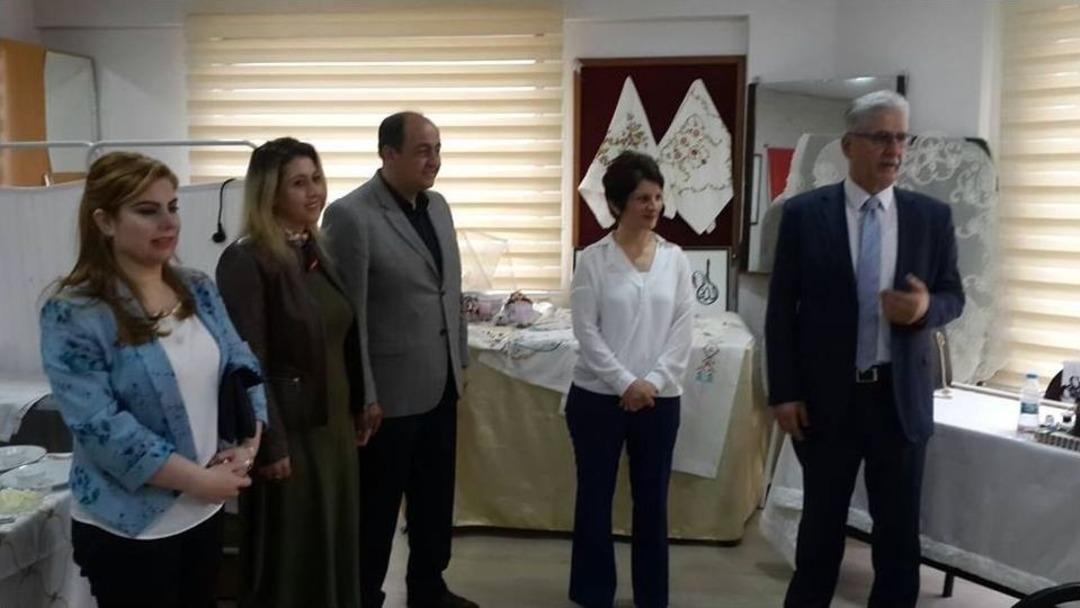 Kaymakam Madenoğlu G&uuml;l&uuml;&ccedil;l&uuml; Kadınların Kursunu Ziyaret Etti