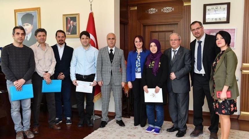 Sezaryen Doğum Oranı Düşük Hastane Ve Doktorlar Ödüllendirildi