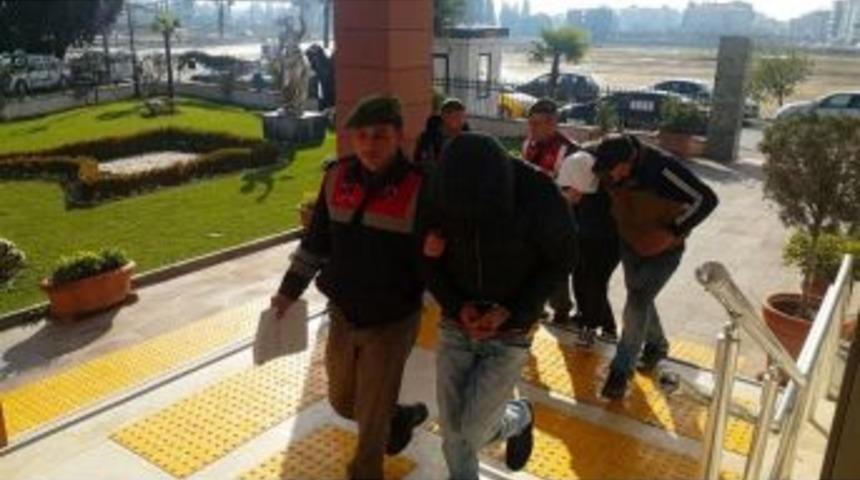 Jandarmadan Torbacılara Operasyon: 5 G&ouml;zaltı