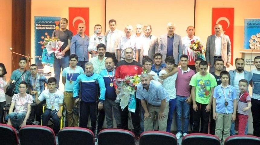 Kahramanmaraş Belediyesi Gen&ccedil;lik Ve Spor Kul&uuml;b&uuml; Başkanı Alag&ouml;z: "engelli Kardeşlerimizin Sosyal Hayata Adapte Olabilmeleri İ&ccedil;in, Karşılaştıkları Olumsuzlukları Ortadan Kaldırma Gayretindeyiz"