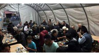 Aslanapa’da İftar Çadırı Dolup Taşıyor