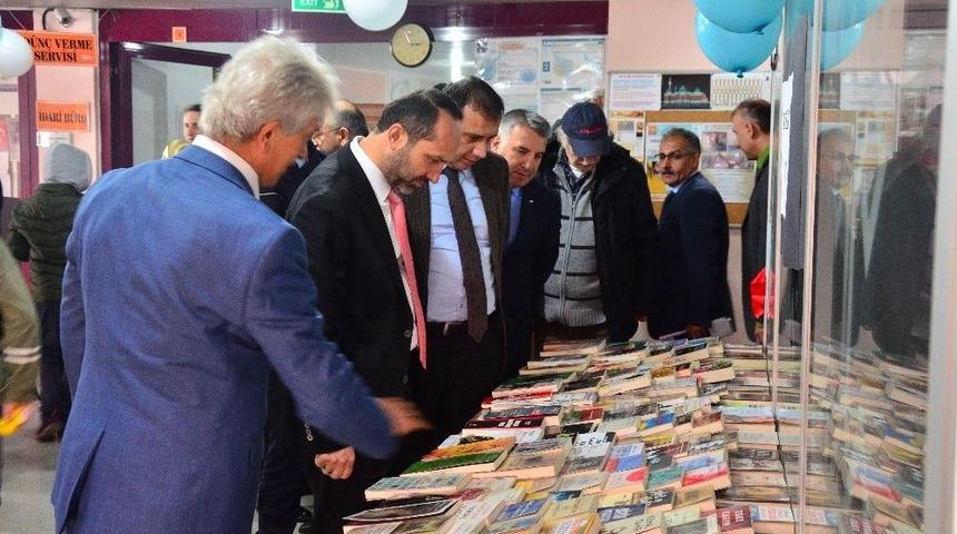 &Uuml;nye&rsquo;de 54. K&uuml;t&uuml;phane Haftası Kutlandı