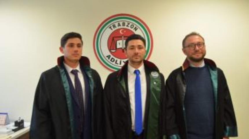 Sosyal Medyada Randevulaşıp Kavga Eden Kızların Avukatları Konuştu