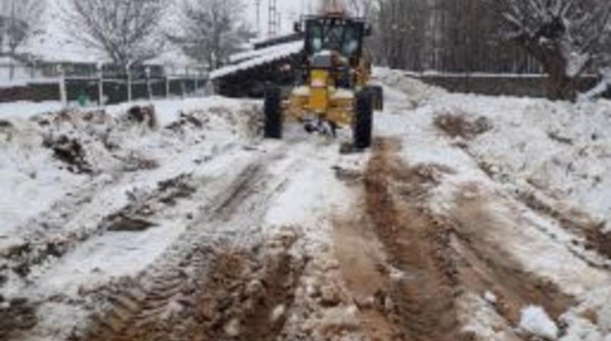 Tunceli’de Kar Nedeniyle 47 Köy Yolu Ulaşıma Kapalı