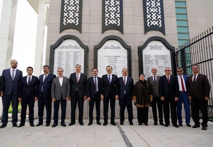 Kto Karatay’a Modern Hukuk Fakültesi Binası G1