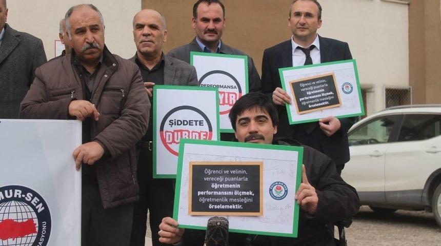 Eğitim Bir Sen&rsquo;den Performans Sistemine Tepki