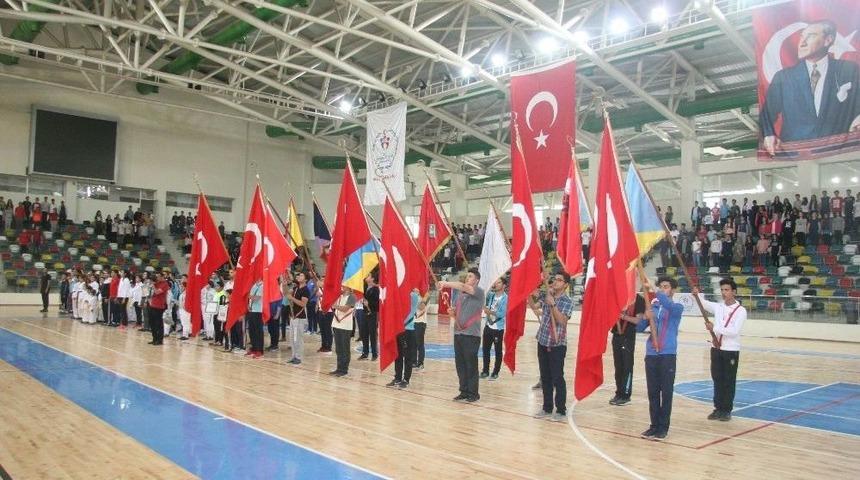 Suriye Sınırında Renkli 19 Mayıs Kutlamaları