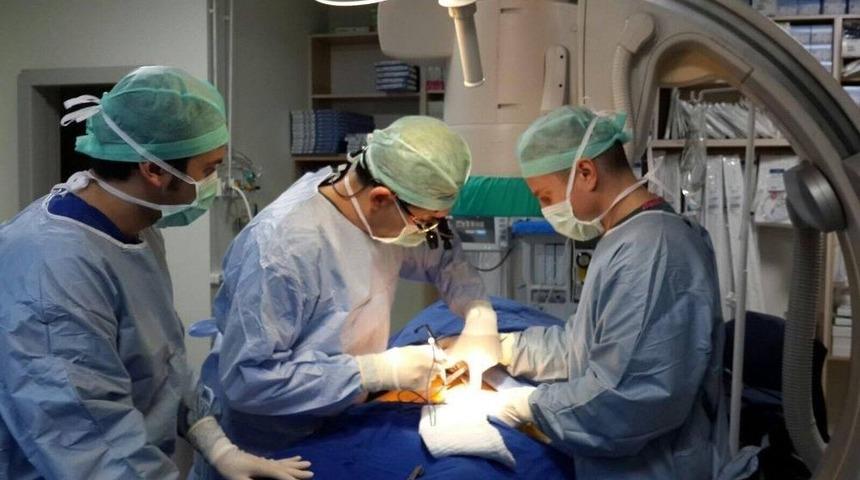 Damar Yerleştirme Operasyonuyla Sağlığına Kavuştu