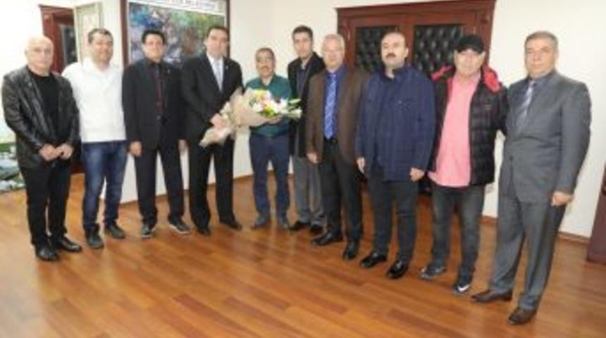 &Ccedil;elikcan: &ldquo;y&uuml;reğir&rsquo;i Spor Tesisleriyle Donatıyoruz&rdquo;