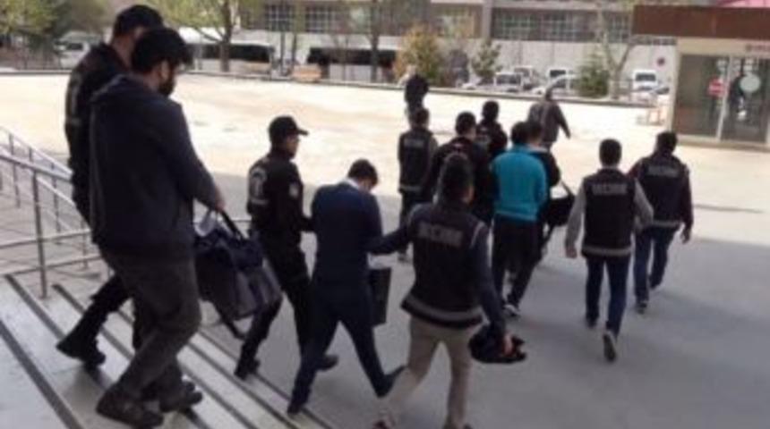 Gaziantep&rsquo;te Eş Zamanlı Fet&ouml; Operasyonu: 23 G&ouml;zaltı