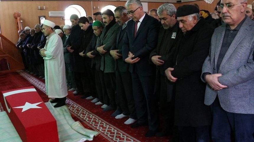 Emekli Emniyet M&uuml;d&uuml;r&uuml; Aktuğ Son Yolculuğuna Uğurlandı