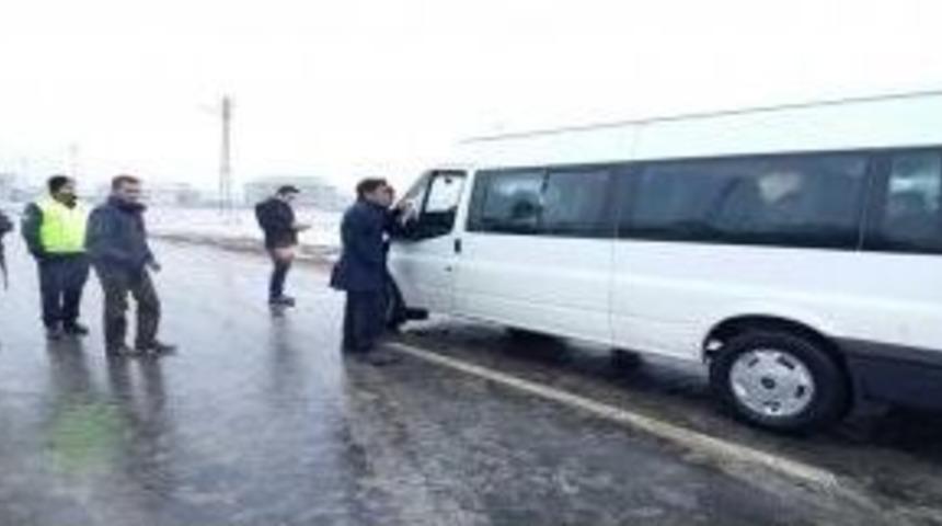 Tutmak"ta &Ouml;ğrenci Servisleri Denetlendi