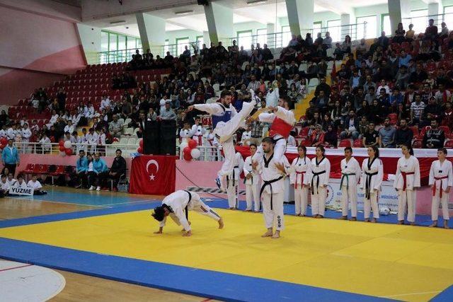 Yozgat’ta 19 Mayıs Coşkuyla Kutlandı