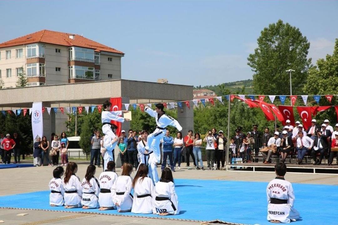 19 Mayıs Bartın&rsquo;da Coşkuyla Kutlandı