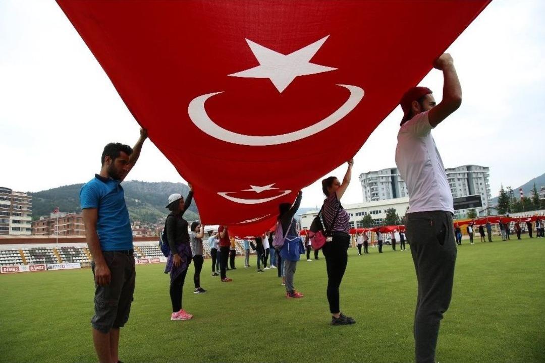 Tokat&rsquo;ta 19 Mayıs Kutlamalarına Engelli Gen&ccedil;ler Damgasını Vurdu