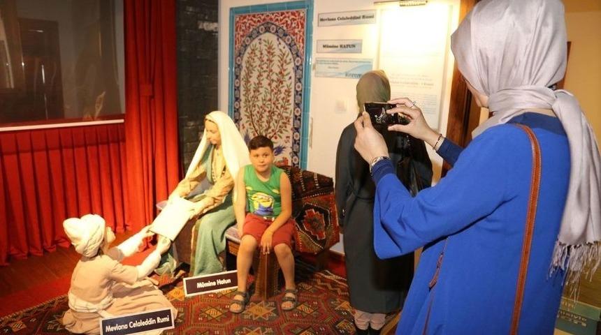 Karaman&rsquo;da Belediyenin Bilgi Merkezini 11 Ayda 48 Bin Kişi Gezdi