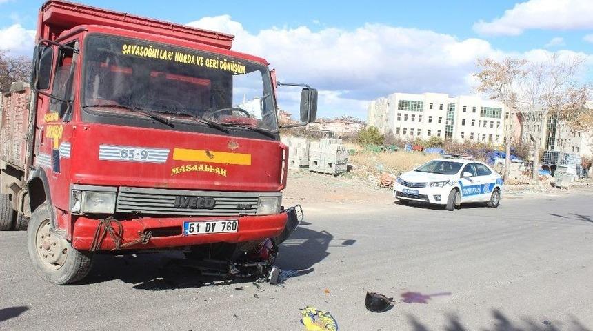 Karaman&rsquo;da Trafik Kazası: 1 Yaralı