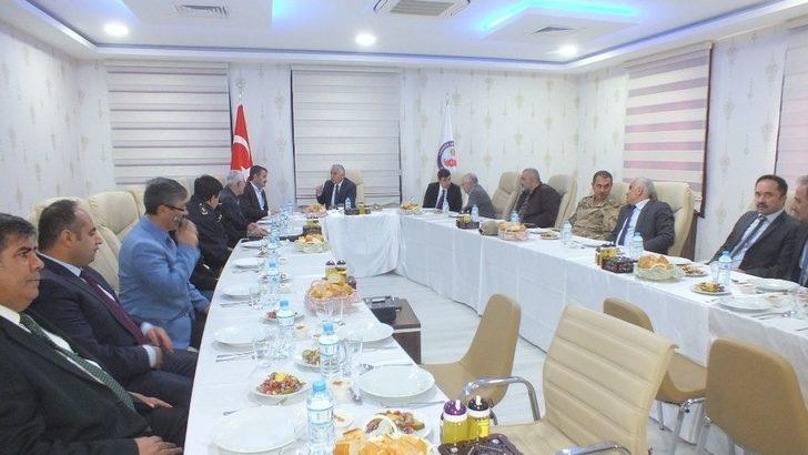 Vali Yıldırım’dan Malazgirt İlçesine Ziyaret G5