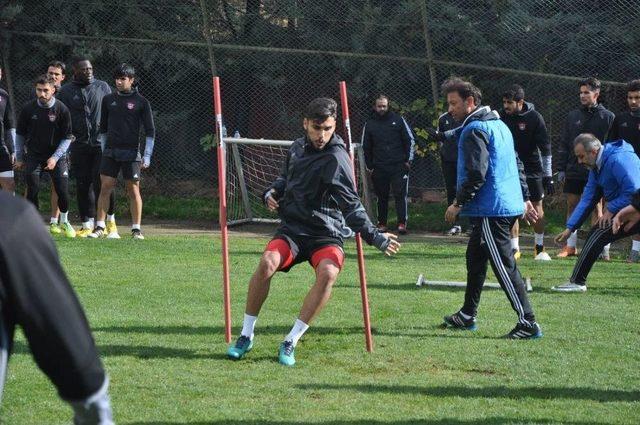 Gaziantepspor İstanbulspor Maçı Hazırlıklarını Sürdürüyor