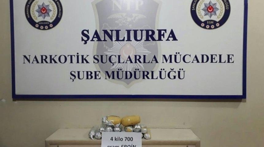Şanlıurfa&rsquo;da 4 Kilo 700 Gram Eroin Ele Ge&ccedil;irildi