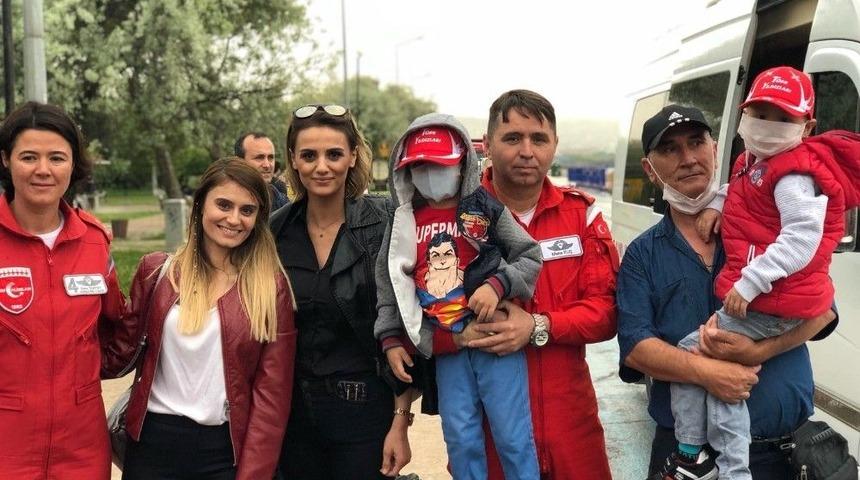 L&ouml;semili Miniklere T&uuml;rk Yıldızları Morali