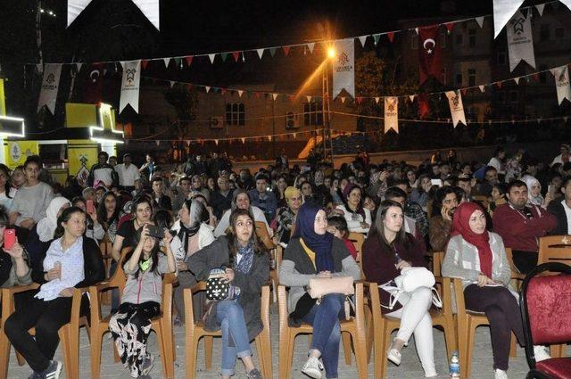 Başkan Keskin Sınırda Konser Verdi