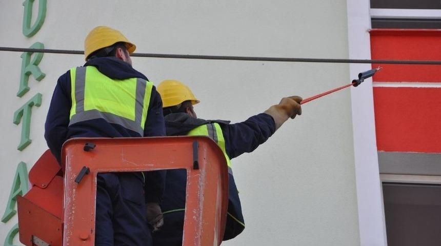 Uşak&rsquo;ta Elektik Akımına Kapılan Gen&ccedil; Yaşamını Yitirdi
