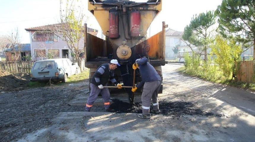 Yeni Mahalle&rsquo;de Asfalt &Ccedil;alışmaları Devam Ediyor
