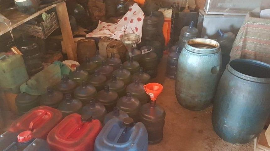 950 Litre Ka&ccedil;ak Yakıtla Yakalandı