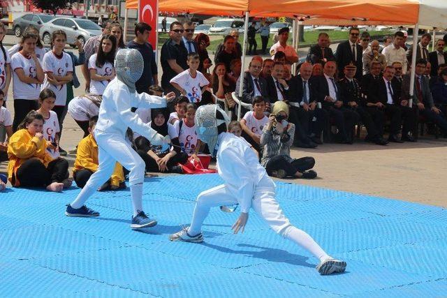 19 Mayıs Karabük’te Çeşitli Etkinliklerle Kutlandı