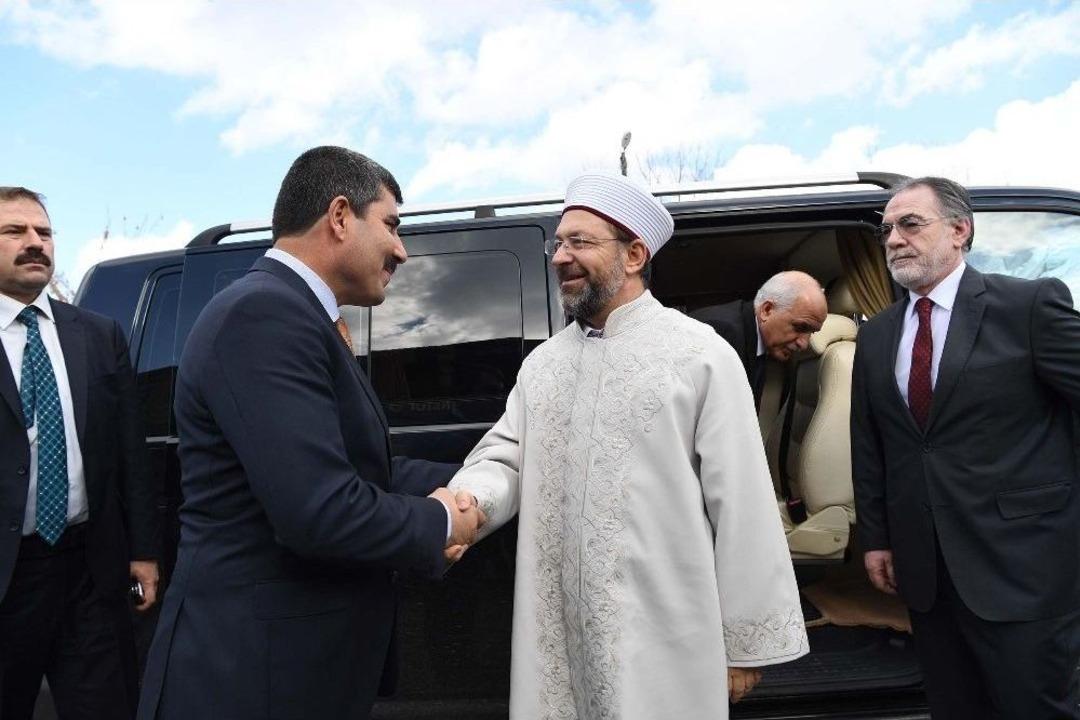 Prof. Dr. Erbaş, Başkan Asya&rsquo;yı Tebrik Etti