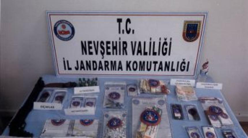 G&ouml;reme&rsquo;de 3 Kişi Uyuşturucudan Tutuklandı