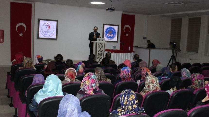 Öğrenciler Şehitler İçin 141 Hatim İndirdi