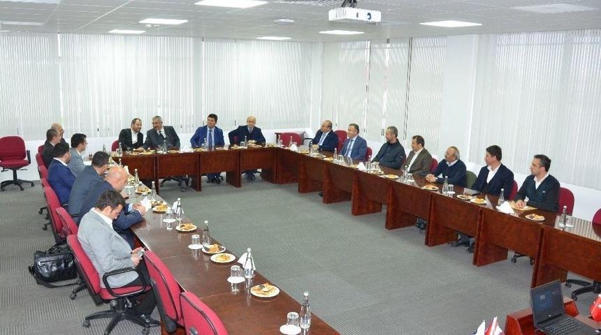 Vali Kılı&ccedil;&rsquo;tan Savunma Sanayi İle İlgili A&ccedil;ıklama