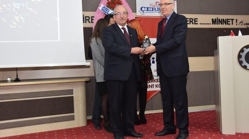 (bekleyecek) &Ccedil;erkezk&ouml;y Vizyonerleri &Ouml;d&uuml;l T&ouml;reni