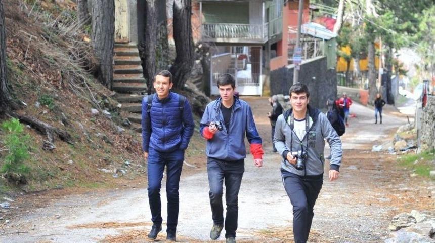 Osmaniye&rsquo;de "zorkun Yaylasına Fotoğraf Gezisi" D&uuml;zenlendi