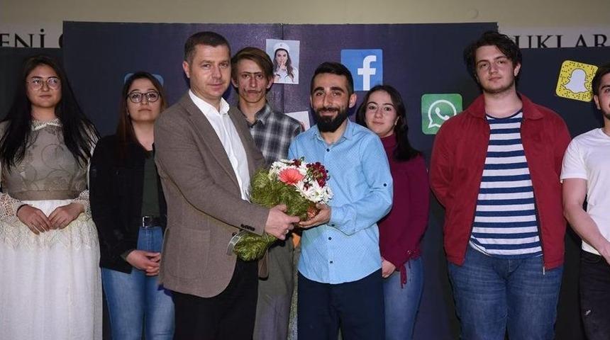 &Ccedil;an Morris Tiyatro Sanat Topluluğu G&uuml;ld&uuml;rd&uuml;