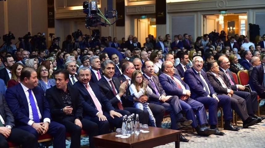 "her Okula Bir Orkestra" Kazandıran Projeye Altın Karınca &Ouml;d&uuml;l&uuml;