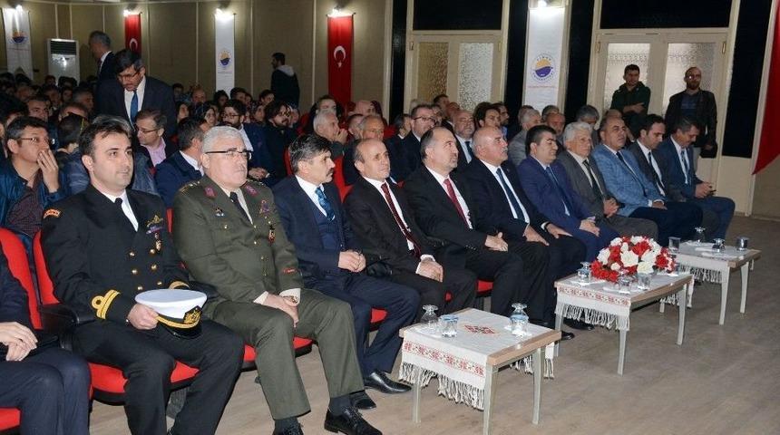 &Ouml;zcan: &ldquo;t&uuml;rkiye İle Rusya Arasında M&uuml;şterek Bir Savunma Hattı Kurulmalı&rdquo;