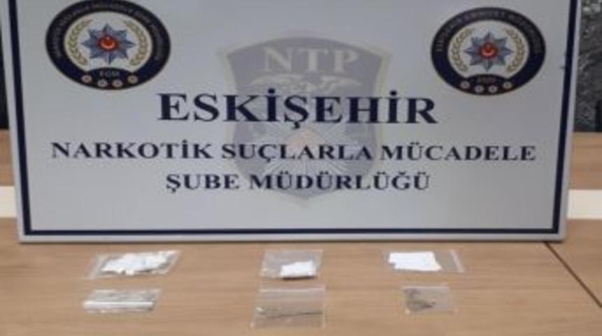 Ş&uuml;phe &Ccedil;eken 4 Kişinin &Uuml;zerinden Bonzai &Ccedil;ıktı