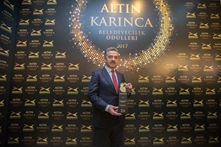 Altın Karınca Belediyecilik Ödülleri’nde Gaziosmanpaşa Belediyesi’ne Ödül G2