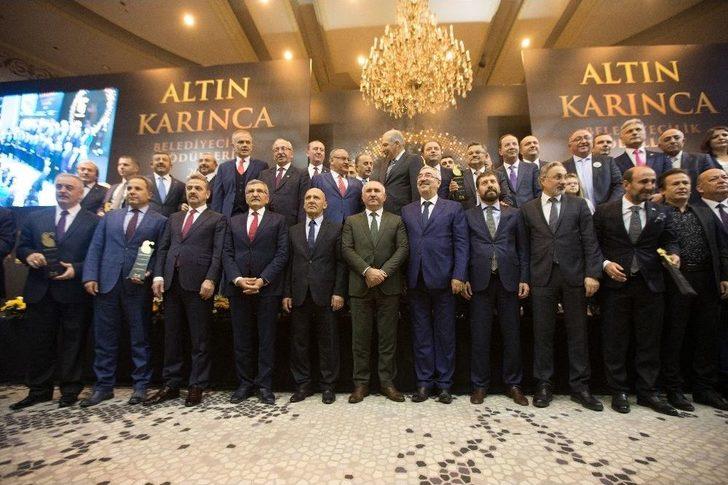 Altın Karınca Belediyecilik Ödülleri’nde Gaziosmanpaşa Belediyesi’ne Ödül G4