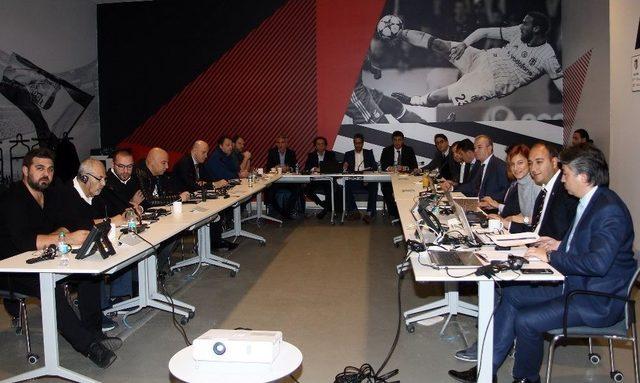 Uefa’dan Vodafone Park’a 2019 Süper Kupa Ziyareti 3