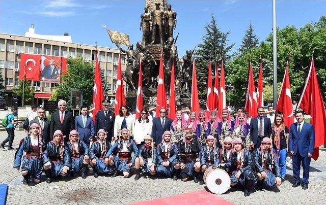 Uşak’ta 19 Mayıs Kutlamaları