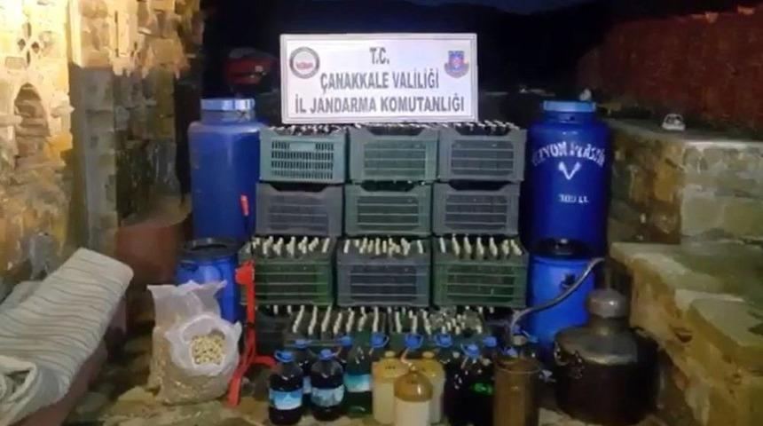 Yılbaşında Piyasaya Binlerce Litre Kaçak İçki Süreceklerdi